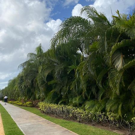 Enjoy Cancun Luaran gambar